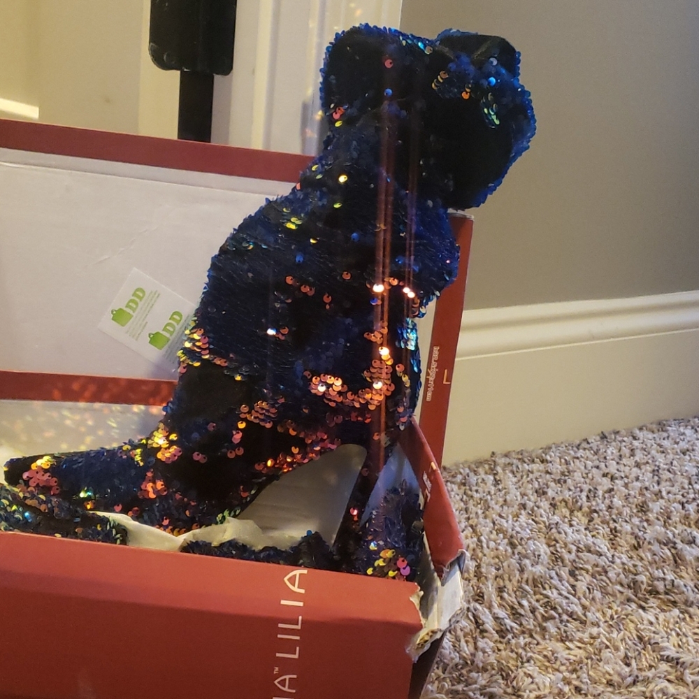 Liliana heels